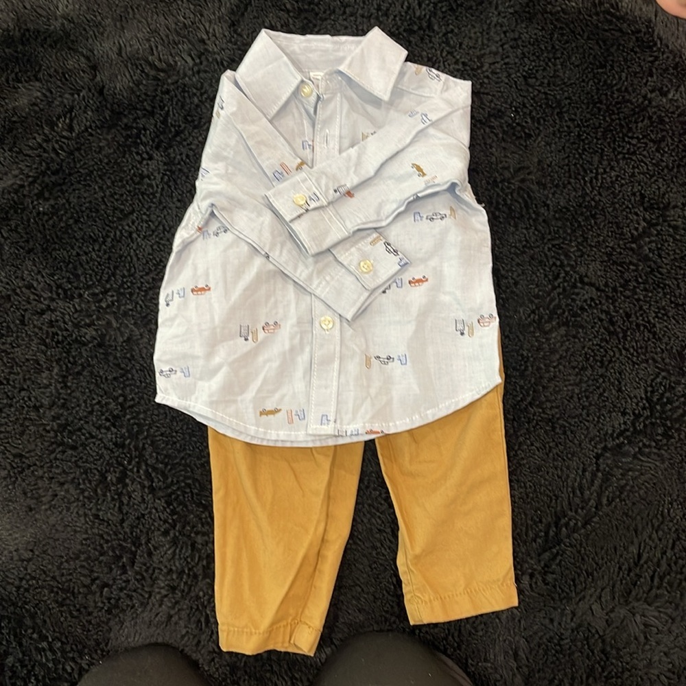 Carter’s Boy Matching set 6M